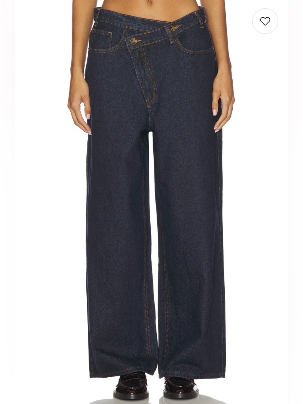 Lioness NWT Wide Leg Baggy Criss Cross Crush Jeans